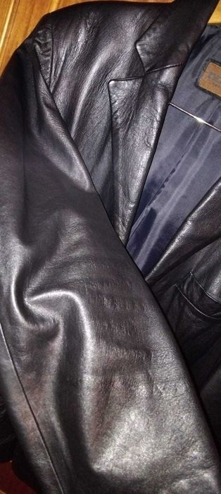 Casaco preto de pele genuína / marca Orix