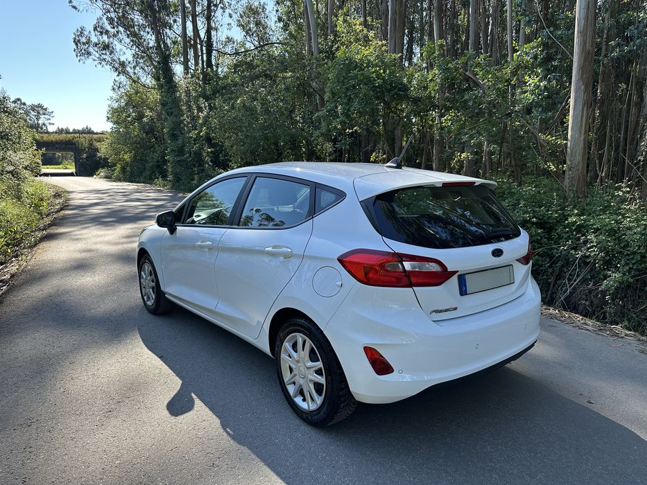 Ford fiesta 202164418990881410121