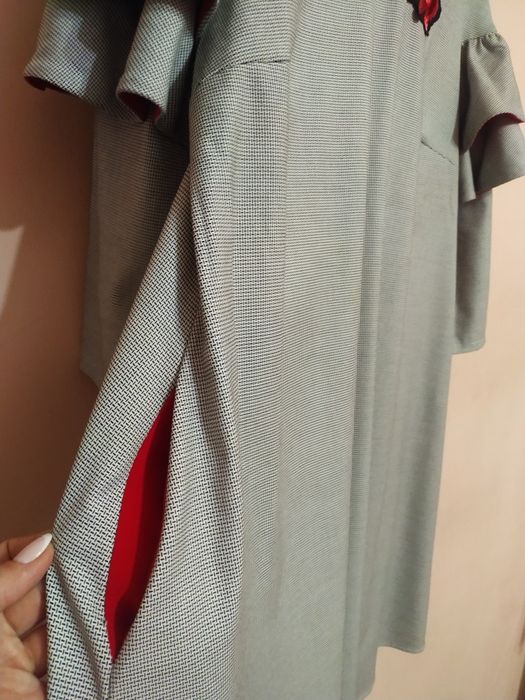 Красиве плаття великого розміру, ідеальне для вагітних