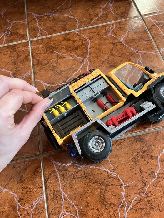 Вантажівка Сафарі від Dickie Toys
