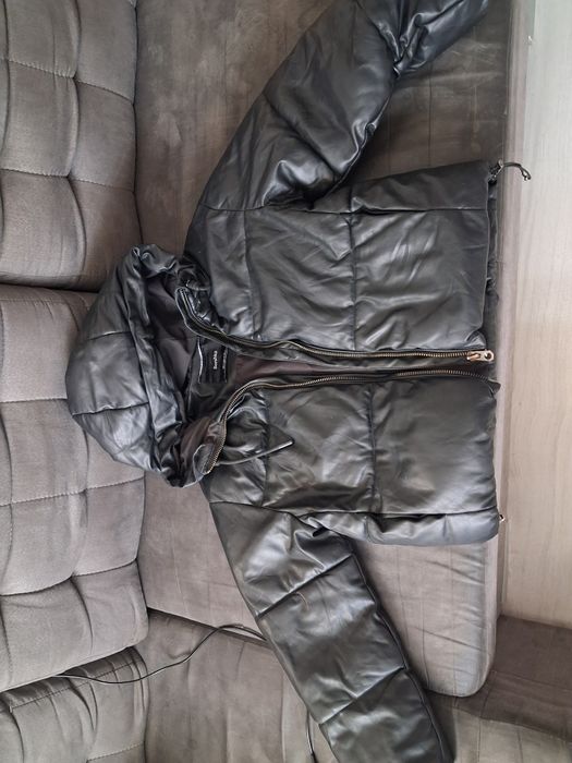 Kurtka Bershka xs