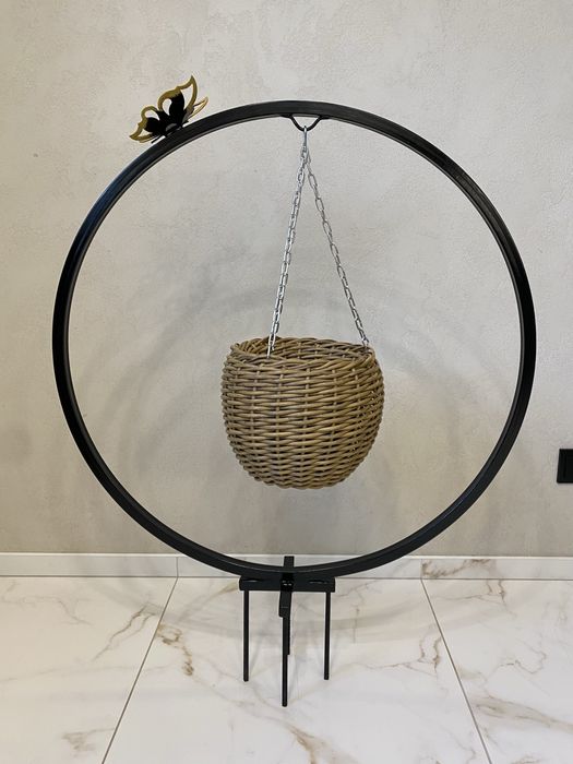 Садовий декор / Металеве кільце для підвісних кашпо