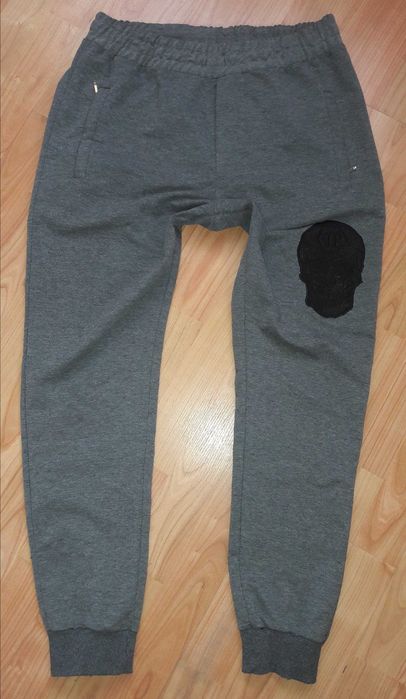 Szare spodnie dresowe philipp plein platinum cut L