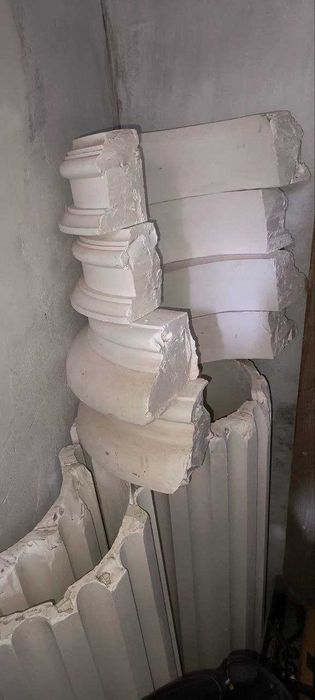 Гіпсові форми, колона