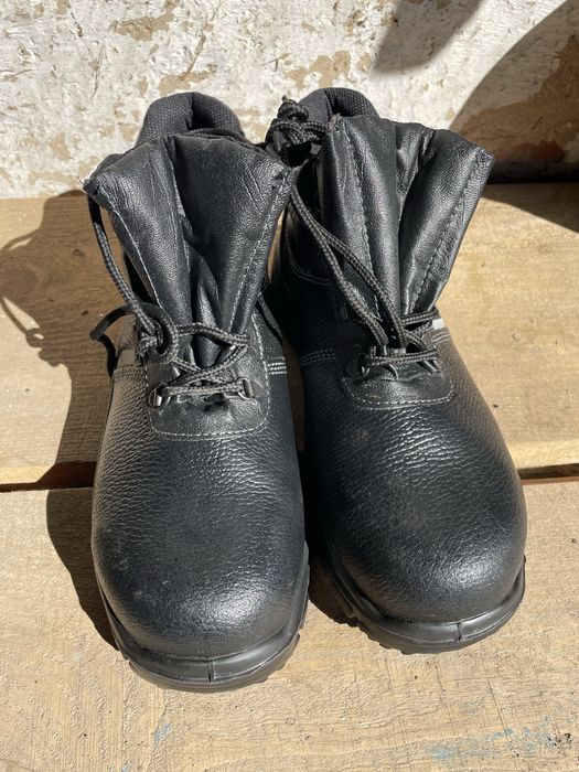 Нове спецвзуття Seven Safety р 44