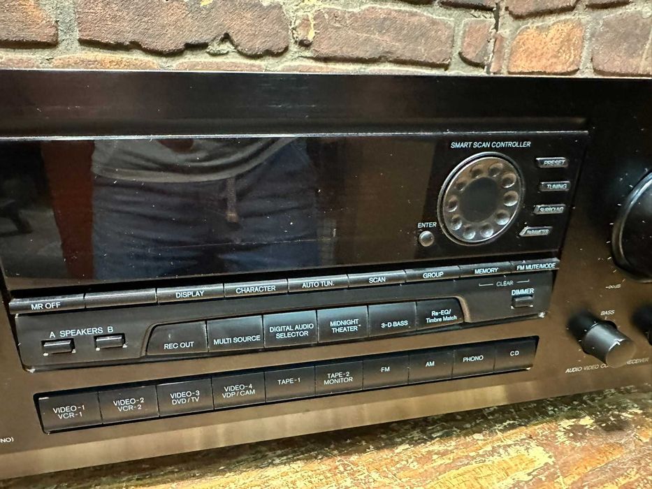 Amplituner Onkyo TX-DS 747