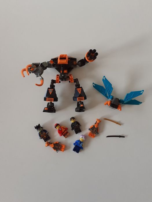Lego Ninjago figurki zestaw.