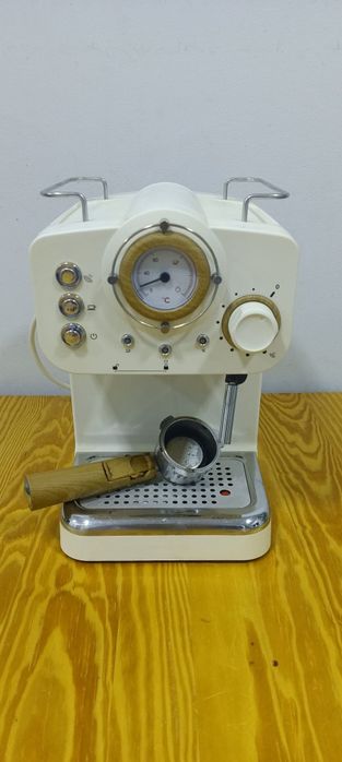 Máquina de Café Retro - Create Beje