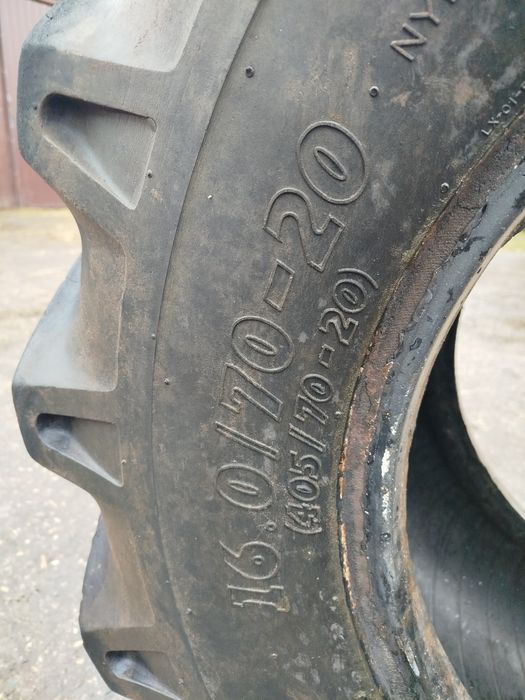 Opona używana 16.0 70 r 20 lub 405 70 r 20