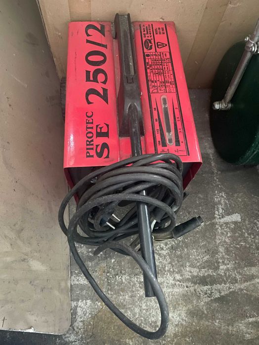 Spawarka SE 250/2