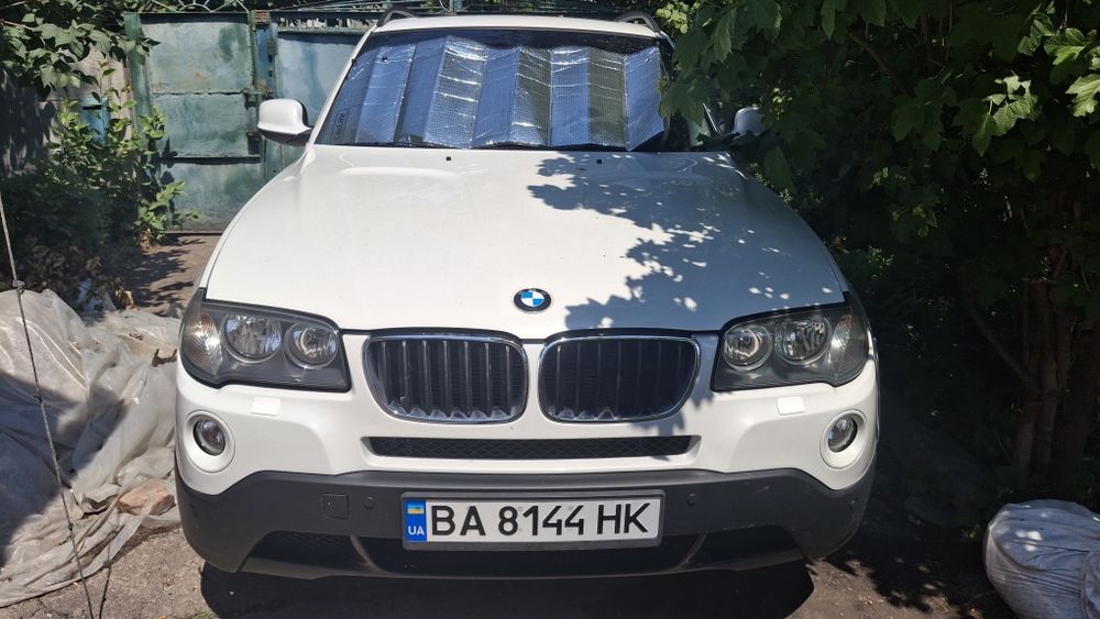 Продам автомобиль BMW X3