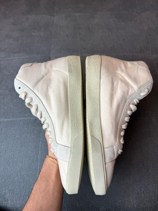 Saint Laurent Canvas Court Classic