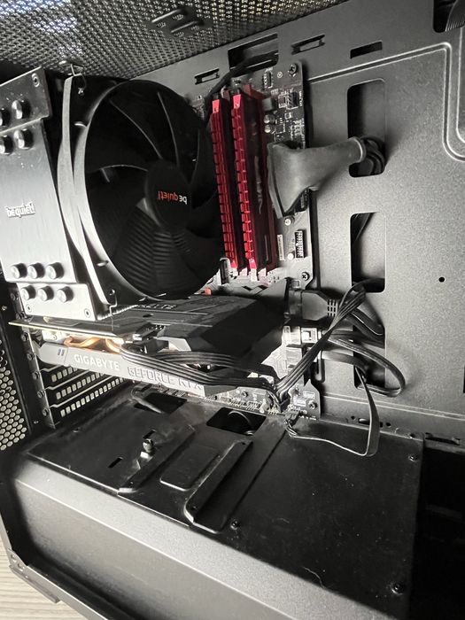 Gamingowy komputer PC – RTX 2060 / i7 – gotowy do grania
