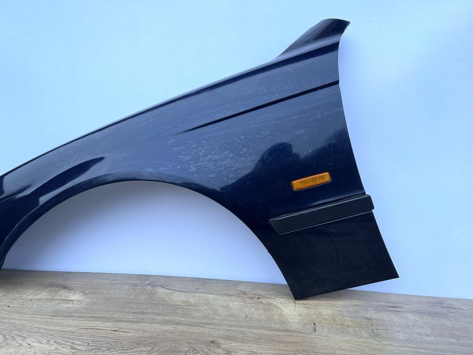 Крило переднє ліве BMW E39 1996-2003 БМВ Е39