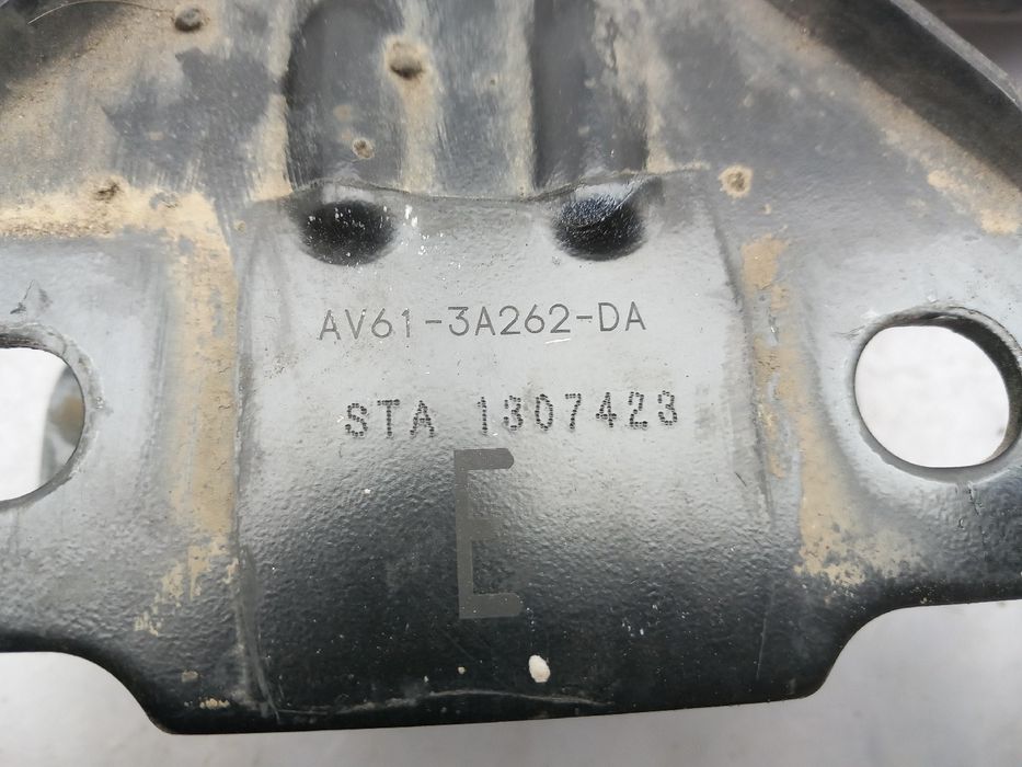 Braço de suspensão frente esquerdo VOLVO V40 Hatchback