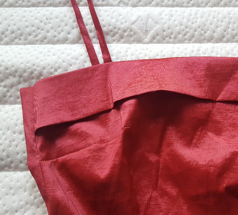 Bialcon malinowa sukienka połysk wesele r.38 plus bolerko