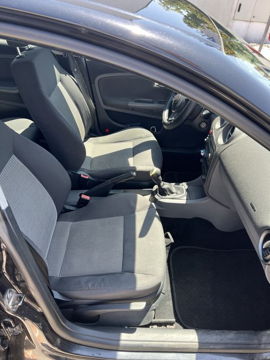 SEAT Ibiza 1.3 icl 2007 – Económico, Bem Estimado e Pronto a Circular