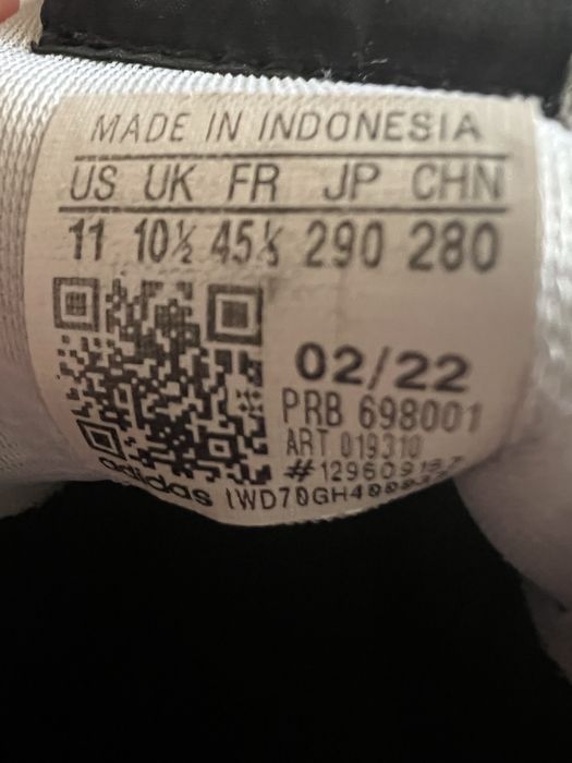 Футзалки Adidas Mundial