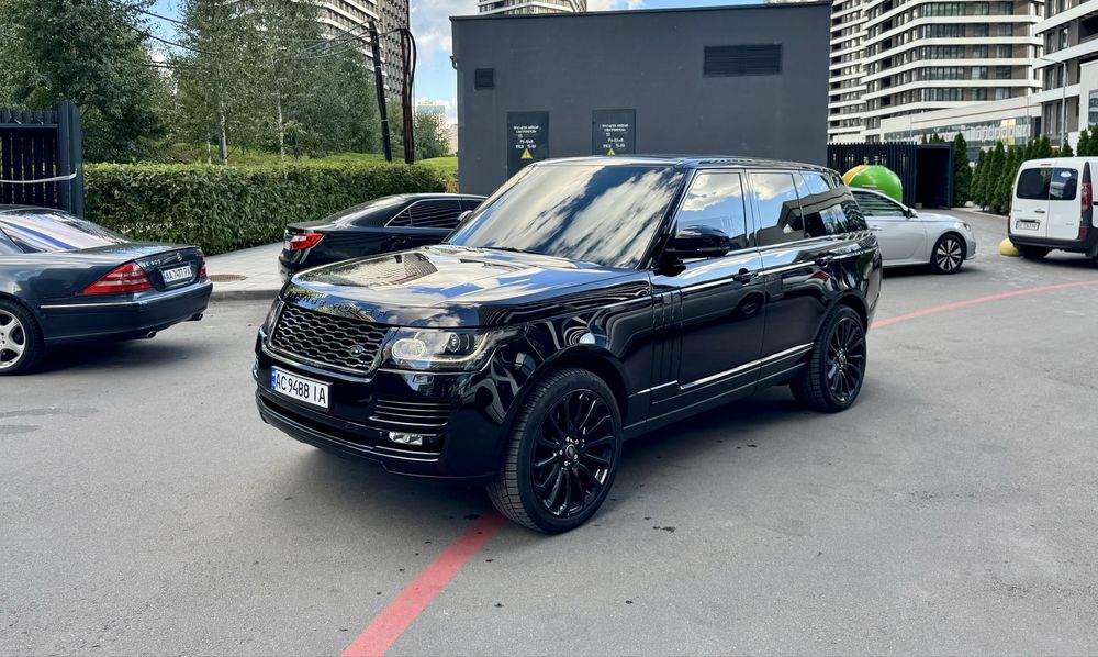Офіційний Range Rover 5.0 Autobiography ,Дуже збережений стан