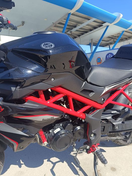 Benelli BN 125 – Impecável