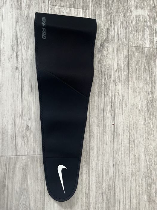 Оригінальний пояс Nike Pro