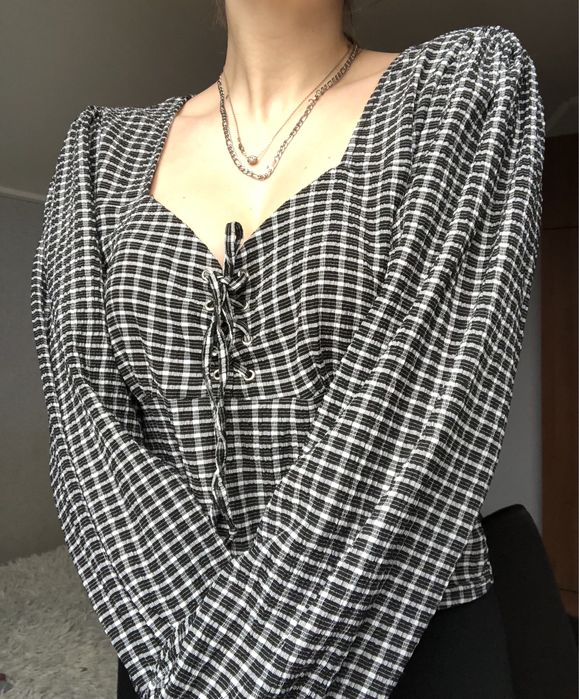 Вишукана блуза