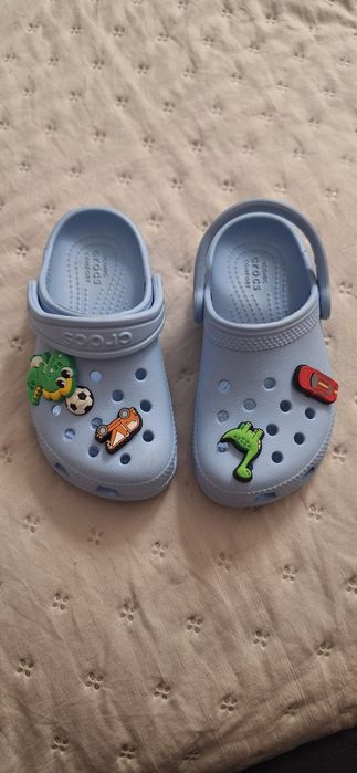 Crocs z wpinkami roz. C 10