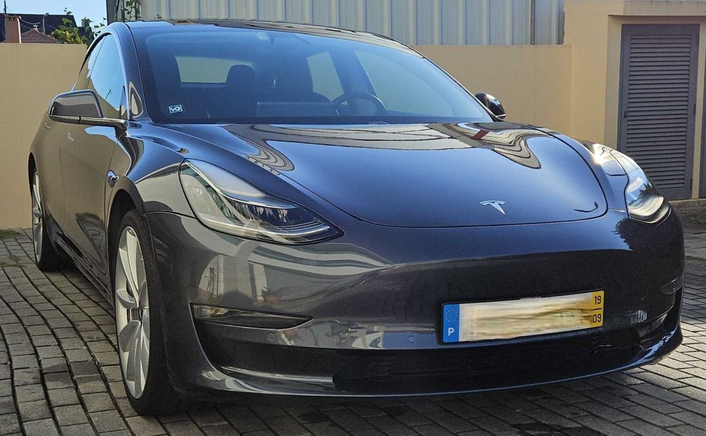 Tesla Model 3 Performance Dual Motor AWD
