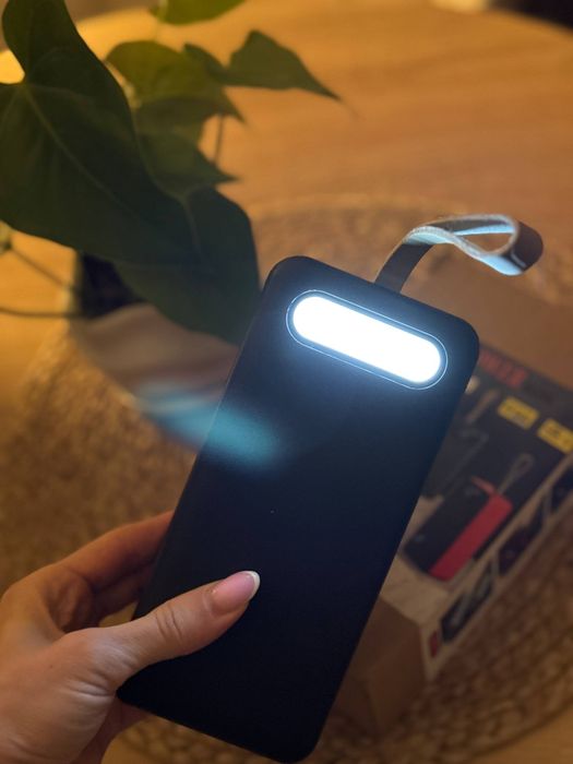 Павербанк 120 000 мАч.