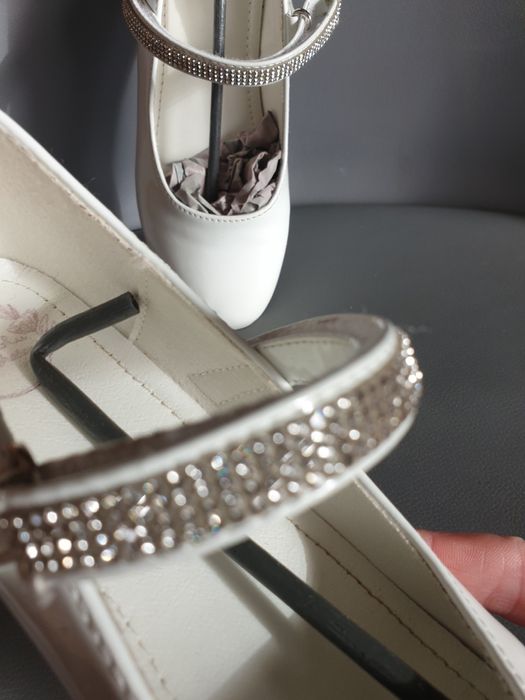 Buty komunijne roz 35