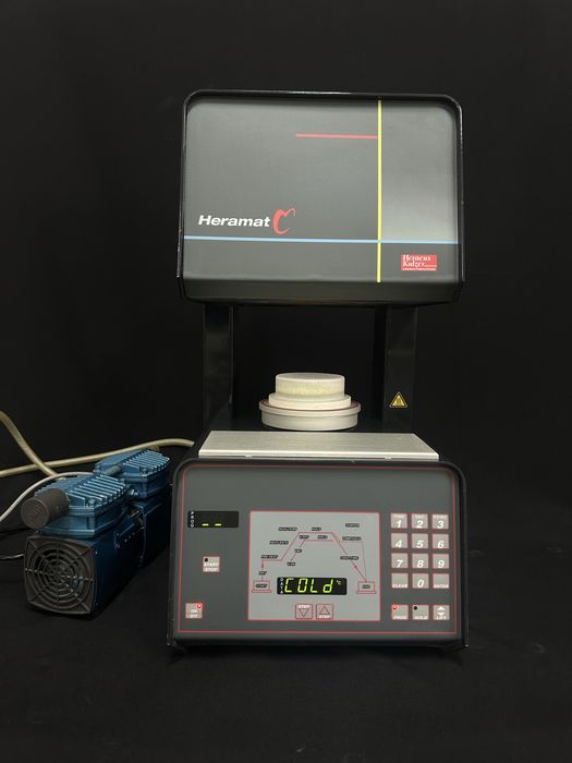 Піч для випалу кераміки  Heraeus Kulzer Heramat C