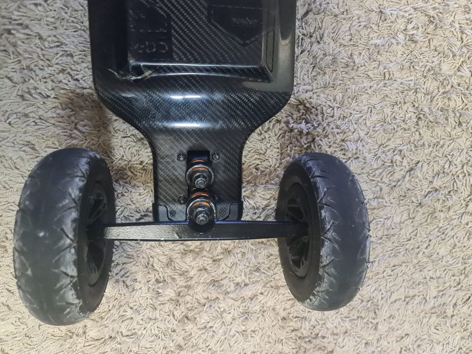 Skate Elétrico EVOLVE