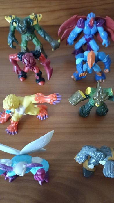 Bonecos "Gormiti e Giochi"