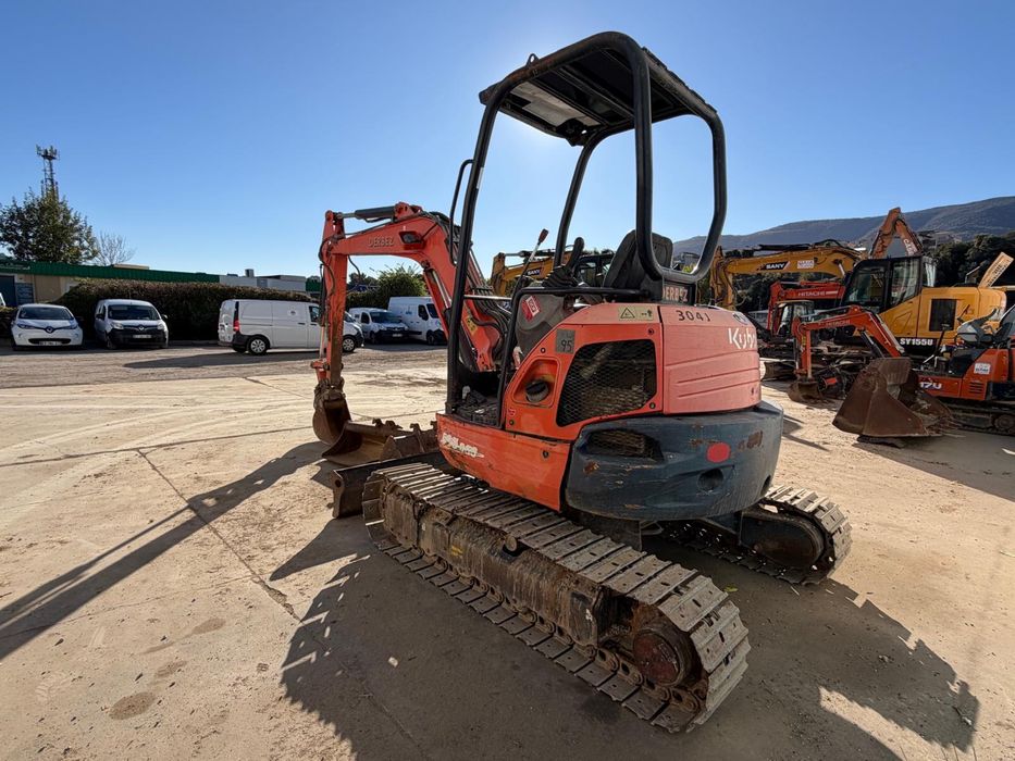 Mini giratoria kubota