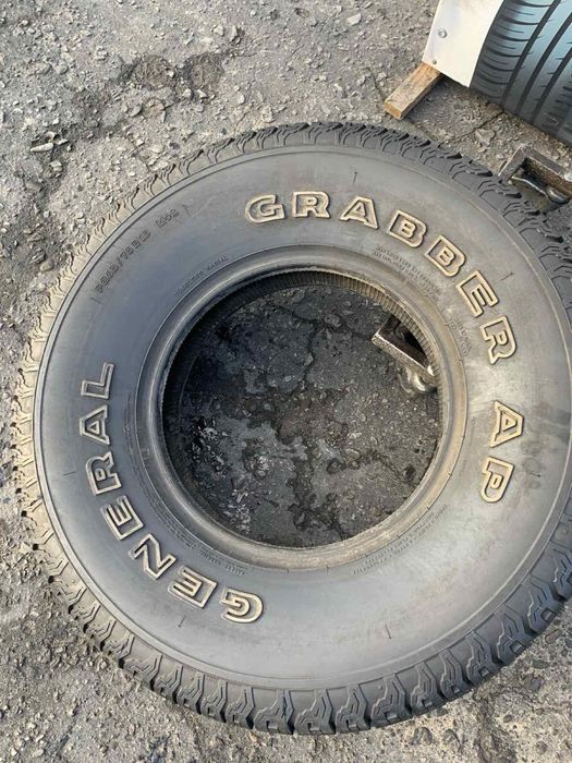 Шинa 265/75 R15 General літо  265 70 15