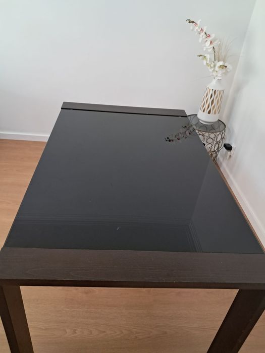 Mesa de jantar extensível