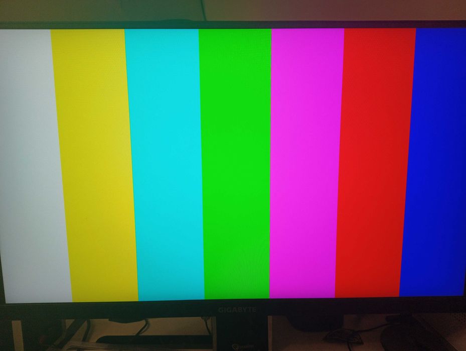 Ігровий монітор Gigabyte M27Q X 2К 240Hz (ще на гарантії)