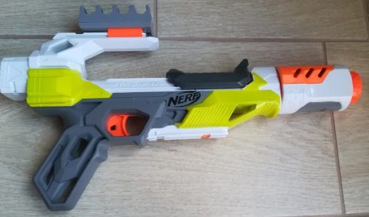 Pistola Nerf Mooulus