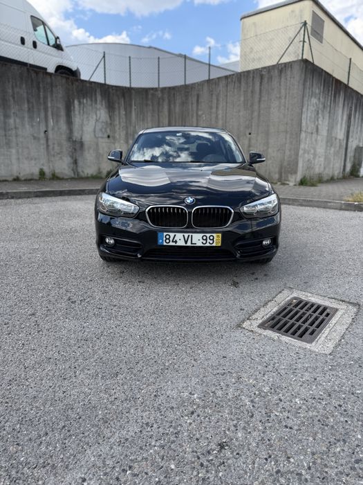 BMW Série 1 (116d efficientdynamics line Sport)