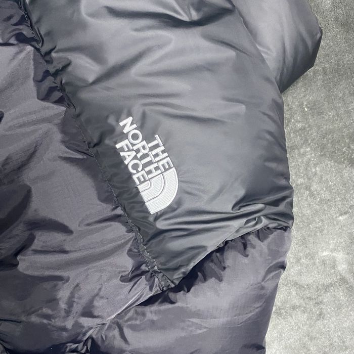 The North Face Nuptse 700