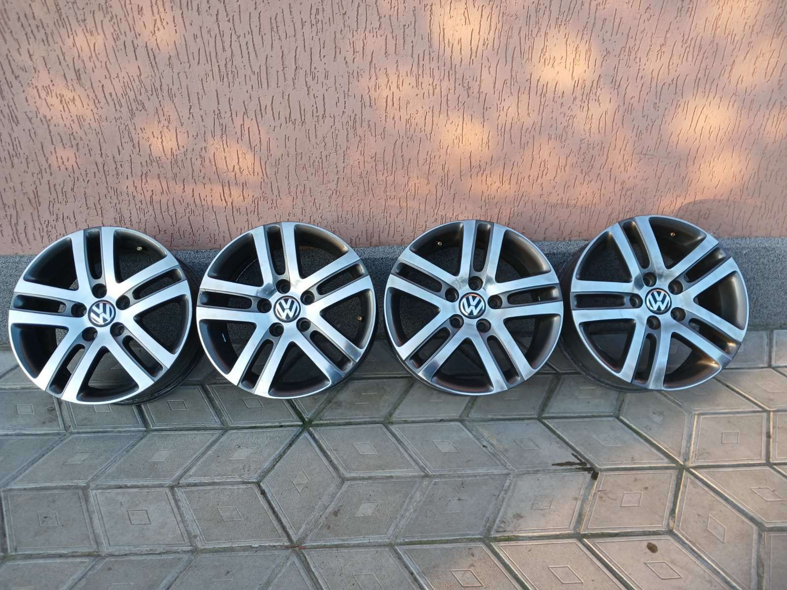 Оригінальні диски титани vw caddy touran 5/112 r16 vag: 2 500 грн ...