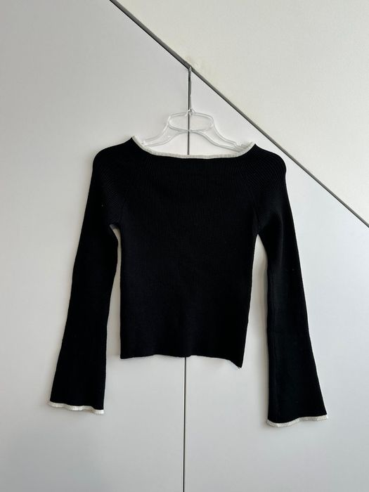 Czarny sweter sweterek S