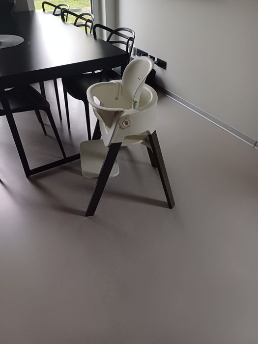 Stokke steps krzesełko dziecięce