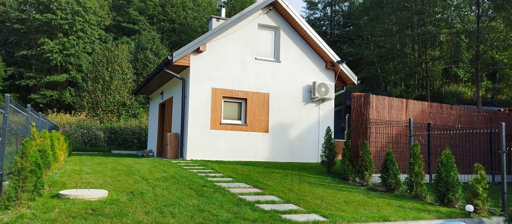 Jacuzzi pod chmurką - domek z jakuzzi i sauną do wynajęcia Rzeszów