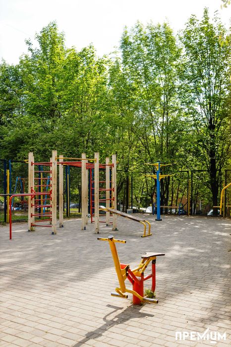 Продаж 3-х. кімнатна квартира вул.В.Дивізії