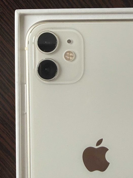 Apple IPhone 11 128gb ідеальний стан