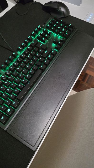 Teclado mecânico Razer Blackwidow V3