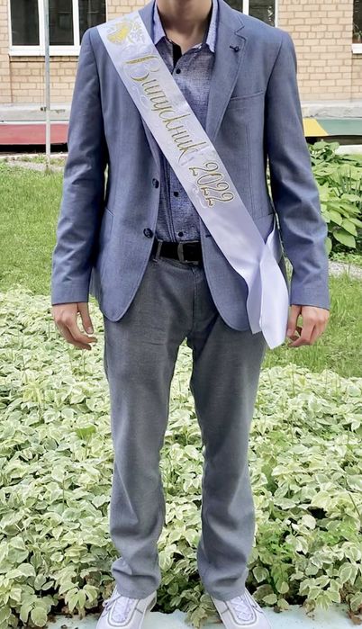 Летний пиджак на подростка 170 рост (выпускной, школа)