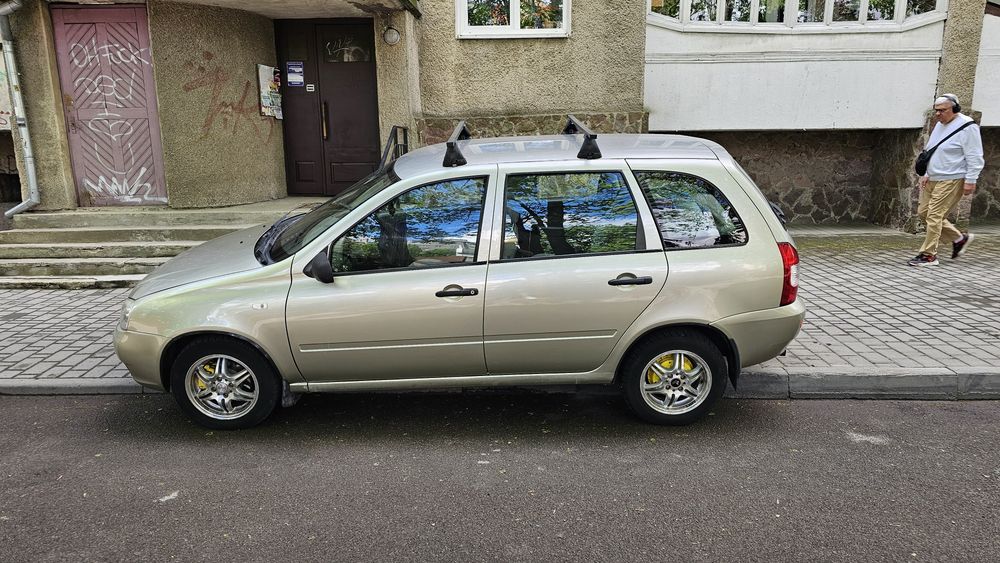Lada Kalina універсал 1.4