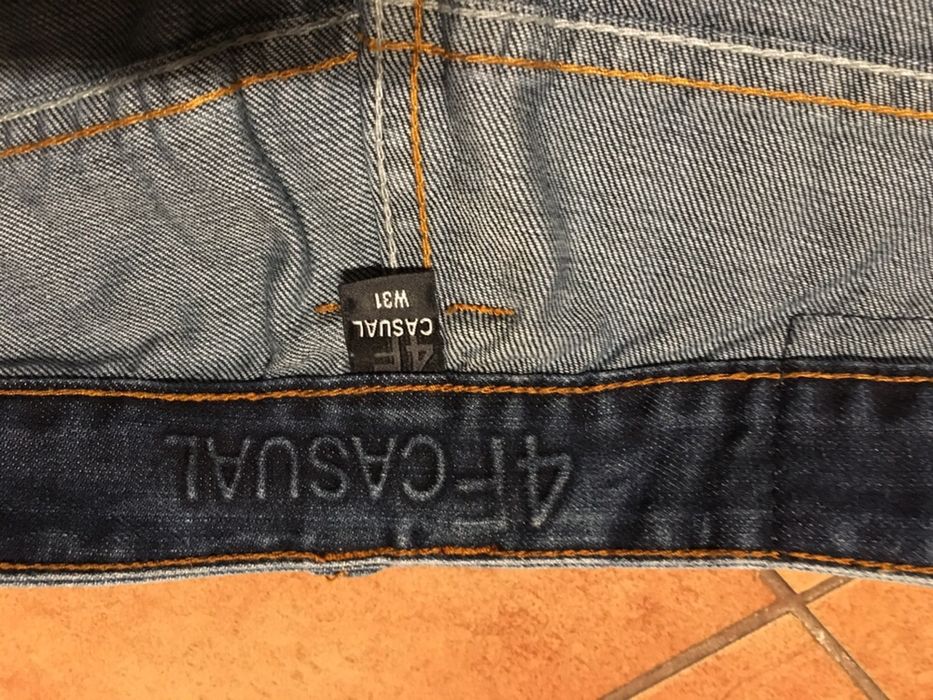 Spodenki jeansowe 4F